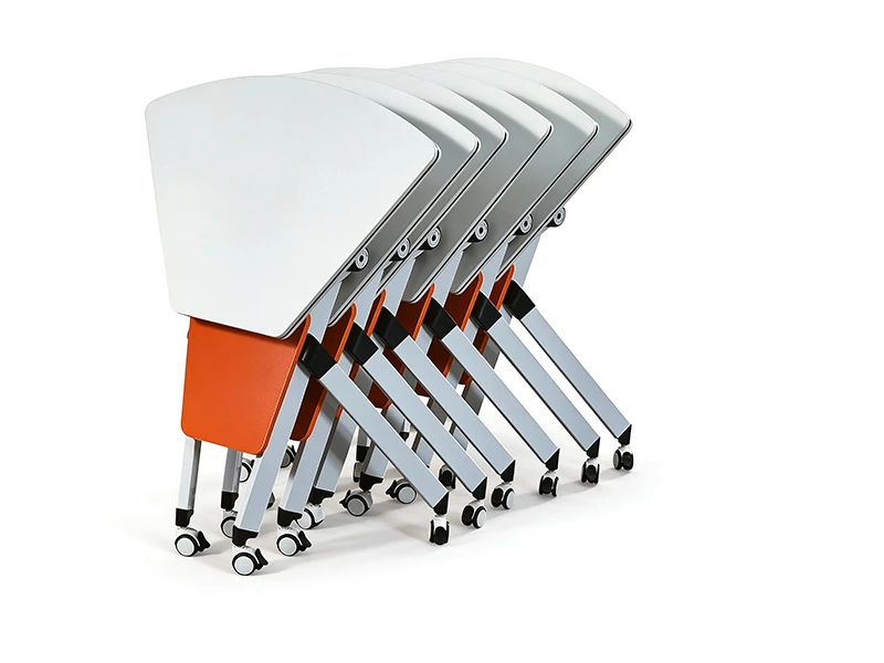 Mesa de treinamento triangular flip-top com rodas | LINRAY