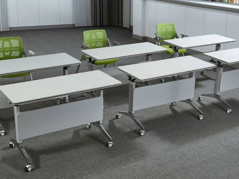 Mesas de treinamento dobr&aacute;veis empilh&aacute;veis para sala de reuni&otilde;es com rod&iacute;zios