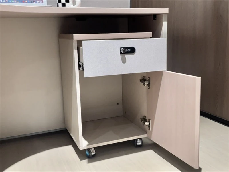 Esta&ccedil;&otilde;es de trabalho modulares de privacidade em formato de L | M&oacute;veis de mesa para cub&iacute;culos