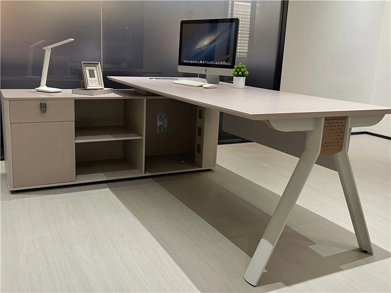 Mesa executiva minimalista moderna para mulheres l&iacute;deres